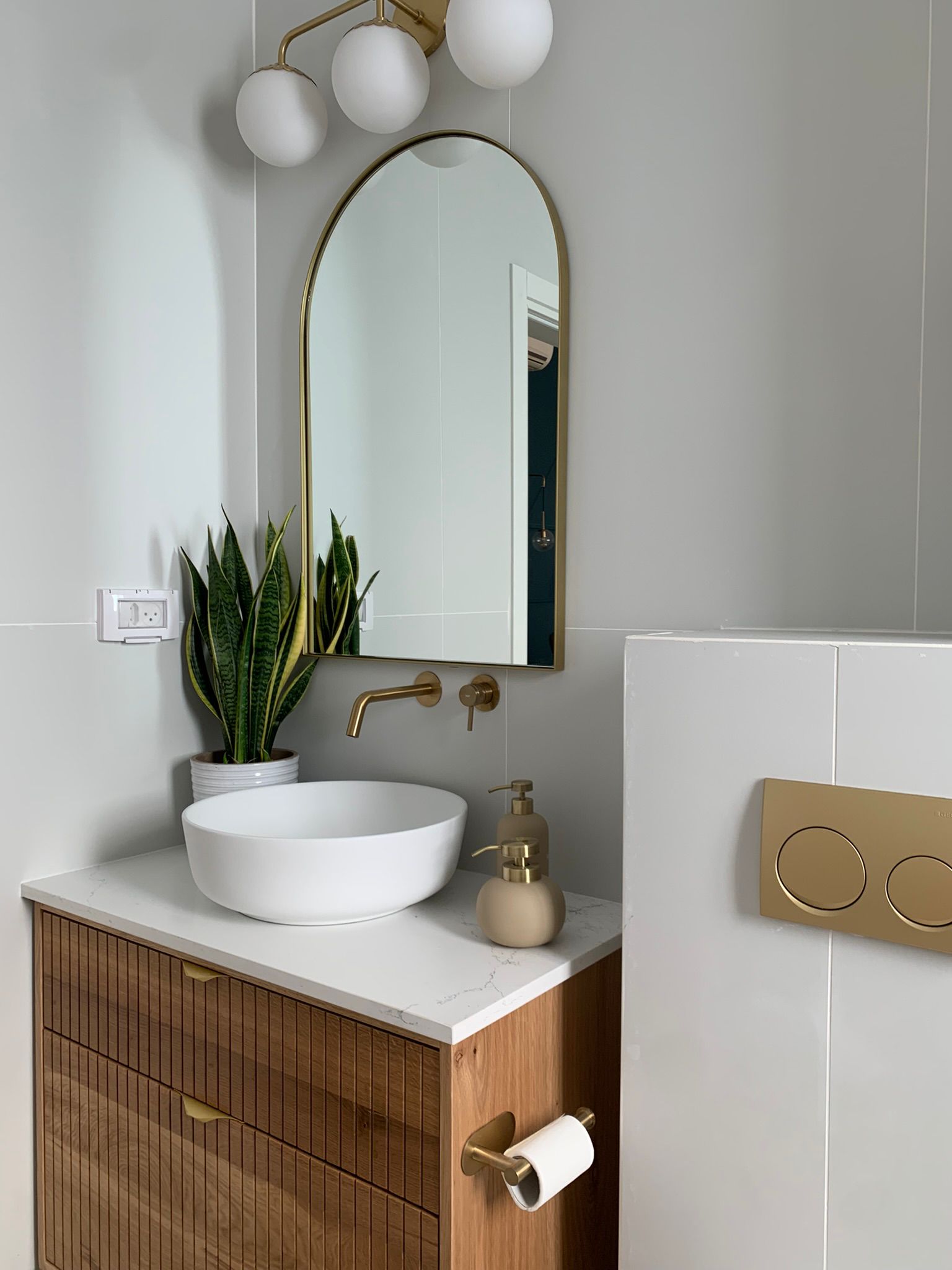 WhatsApp Image 2025-12-22 at 12.17.45