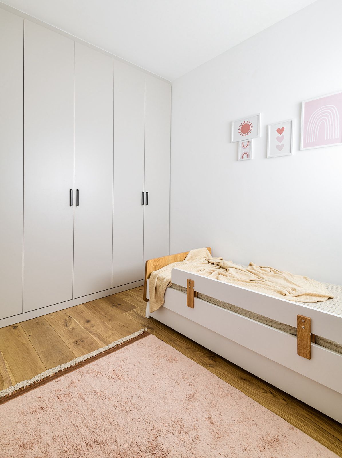 WhatsApp Image 2025-12-22 at 13.37.03